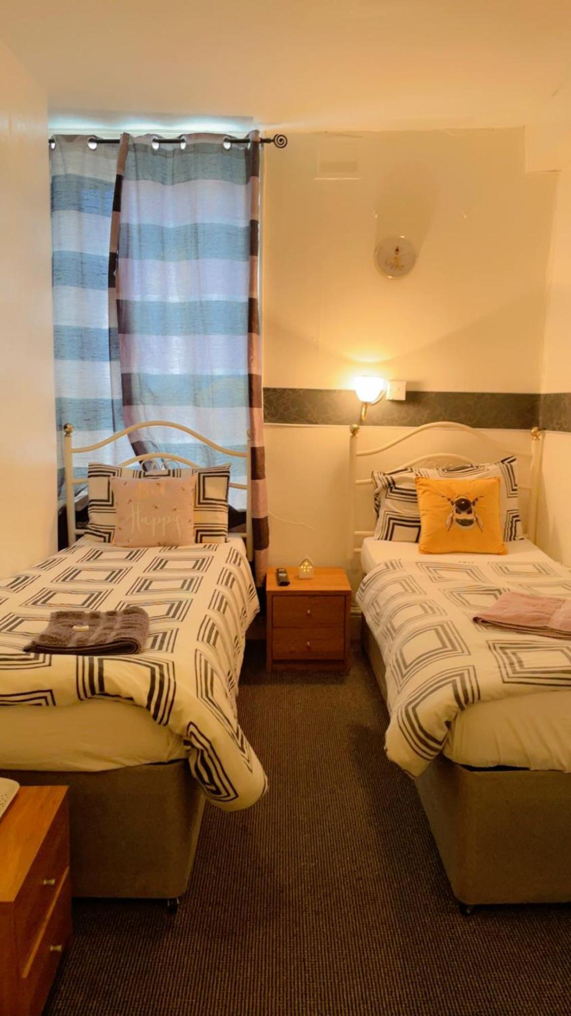 Fern Villa Hotel - Albert Road 黑潭 外观 照片