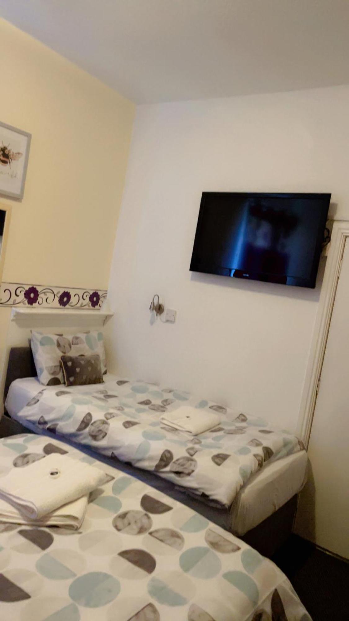 Fern Villa Hotel - Albert Road 黑潭 外观 照片