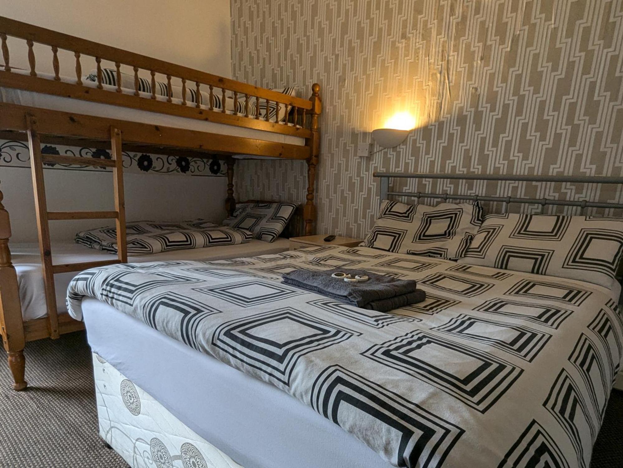 Fern Villa Hotel - Albert Road 黑潭 外观 照片